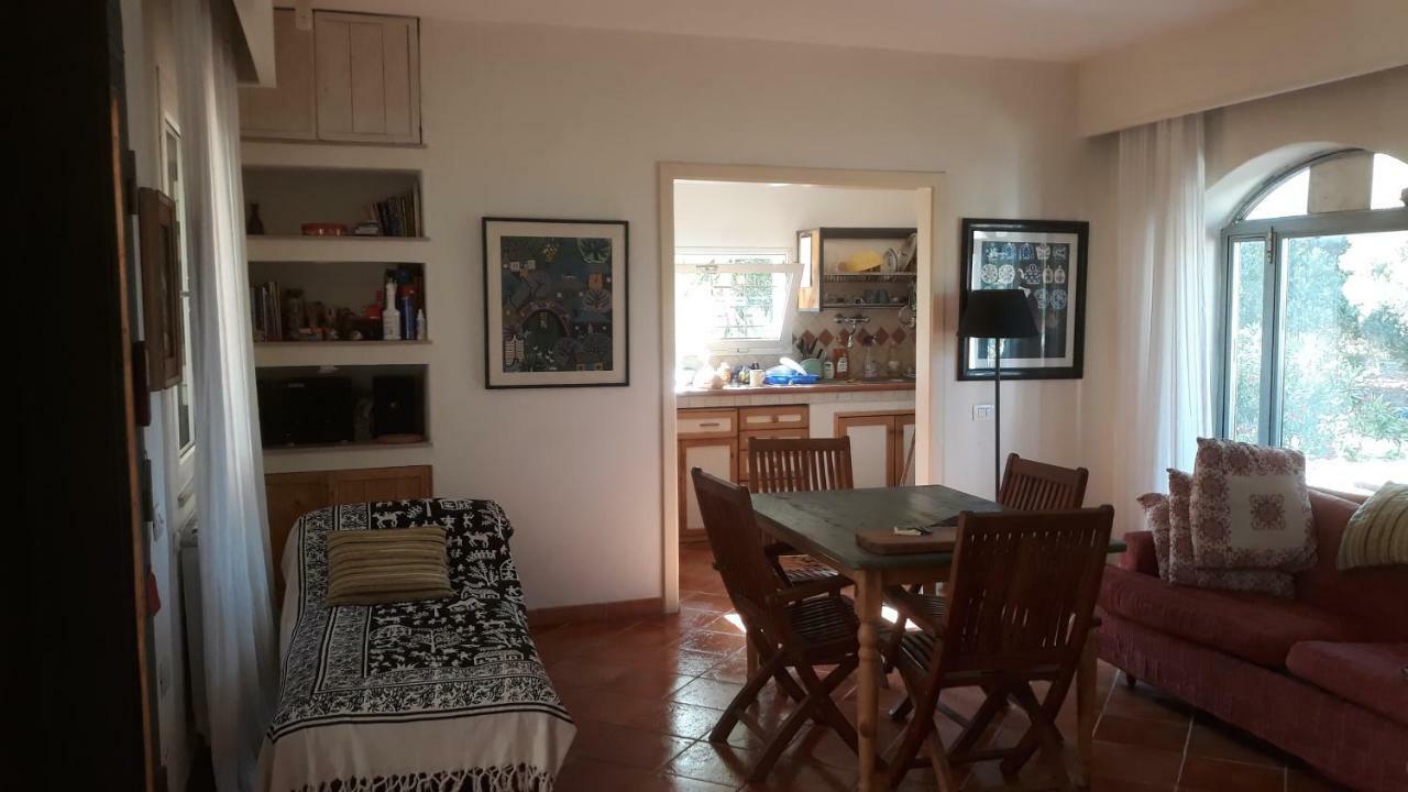 Sol Invictus Est Villa Serranova ภายนอก รูปภาพ
